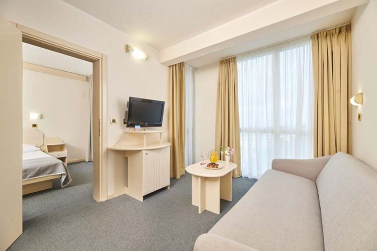 Gran Vista Plava Laguna hotel - pokoj suite U3BN - Poreč - Zelena Laguna - 101 CK Zemek - Chorvatsko