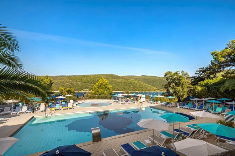 RABAC Sunny Hotel & Residence (ex. Allegro/Miramar) - allegro-sunny-hotel-valamar-pool - Rabac - 101 CK Zemek - Chorvatsko