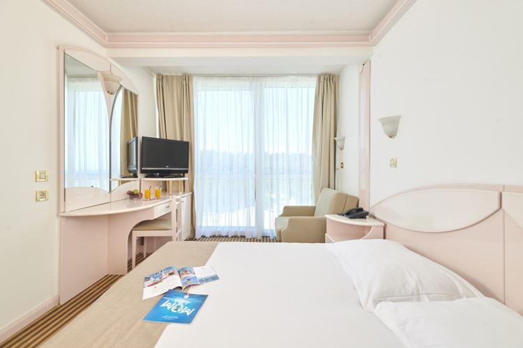 Zorna Plava Laguna hotel - all inclusive - Pokoj C2N s přistýlkou - Poreč - Zelena Laguna - 101 CK Zemek - Chorvatsko